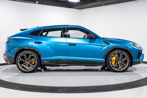 Used 2024 Lamborghini Urus Performante image 2
