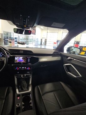 Used 2023 Audi Q3 2.0T Premium image 25