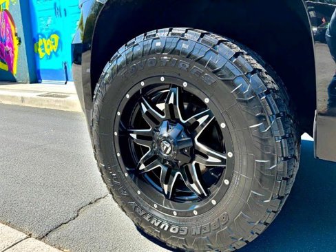 Used 2015 Chevrolet Tahoe LT image 10