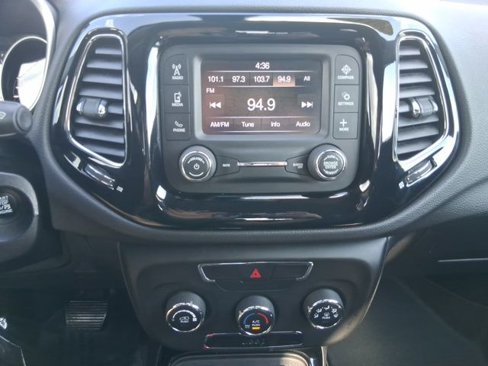 Used 2018 Jeep Compass Altitude image 22