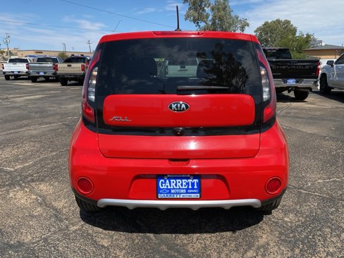 Used 2018 Kia Soul + image 14