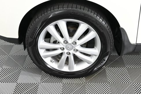 Used 2010 Hyundai Tucson Limited image 26
