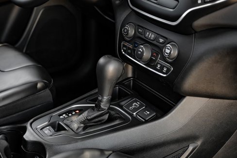 Used 2019 Jeep Cherokee Latitude Plus image 31
