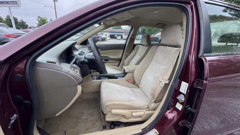 Used 2010 Honda Accord LX image 28