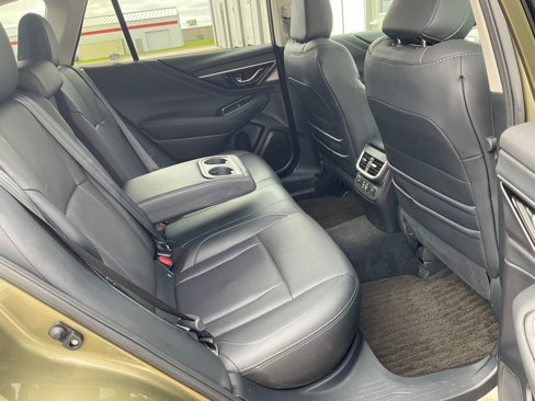 Used 2024 Subaru Outback Limited image 22