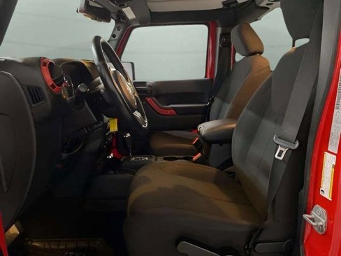 Used 2016 Jeep Wrangler Unlimited Sport image 16