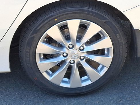 Used 2014 Honda Accord EX-L image 27