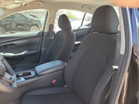 Used 2024 Nissan Sentra S image 11