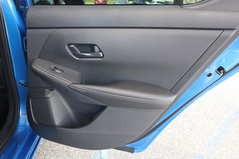 Used 2025 Nissan Sentra SV w/ All-Weather Package image 30