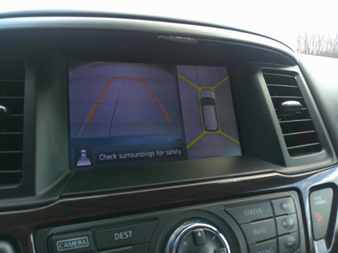 Used 2013 Nissan Pathfinder Platinum w/ Platinum Premium Pkg image 24