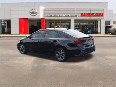 Used 2018 Kia Forte LX w/ Sports Package image 5