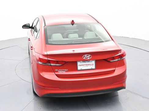 Used 2018 Hyundai Elantra SEL image 26