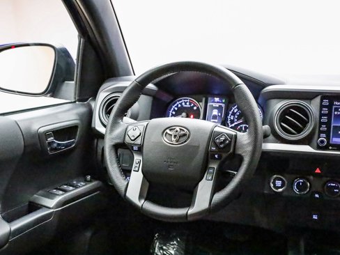 Used 2023 Toyota Tacoma 4x4 Double Cab image 16