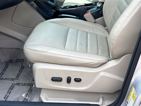 Used 2015 Ford Escape Titanium image 21