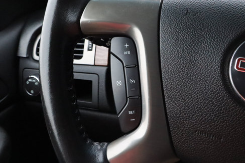 Used 2008 GMC Yukon XL SLT w/ SLT Preferred Equipment Group image 25