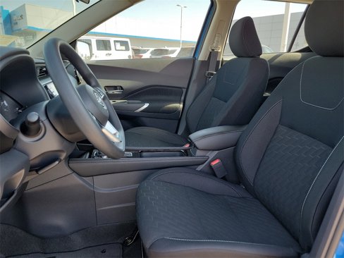 New 2024 Nissan Kicks SV image 19