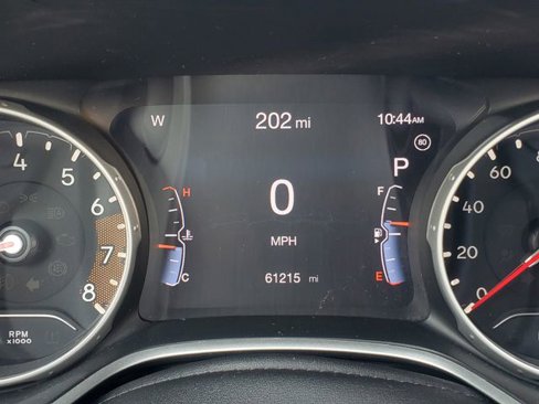 Used 2020 Jeep Compass Limited image 16