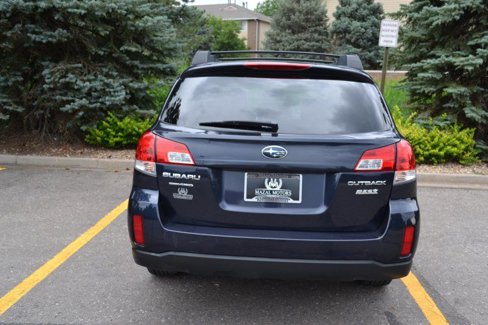 Used 2012 Subaru Outback 2.5i Premium w/ All-Weather Pkg image 12