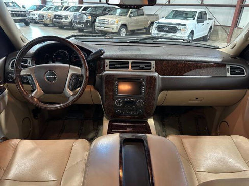 Used 2011 GMC Sierra 2500 Denali image 21