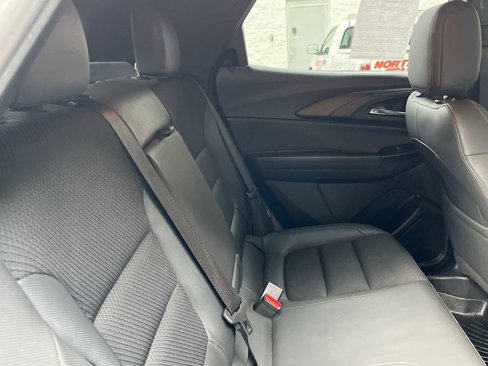Used 2021 Chevrolet TrailBlazer RS w/ Convenience Package image 24