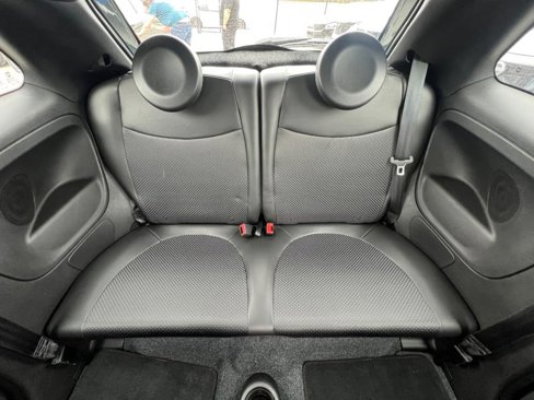 Used 2018 FIAT 500 e w/ Esport Package image 31