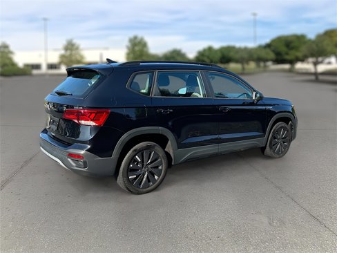 Used 2023 Volkswagen Taos S image 5
