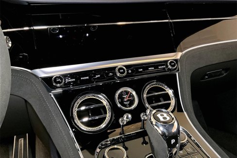 Used 2024 Bentley Continental GT Speed image 32