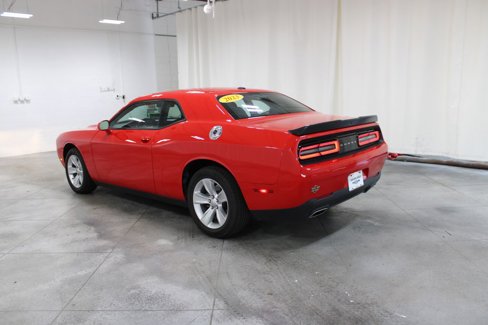 Used 2023 Dodge Challenger SXT image 7