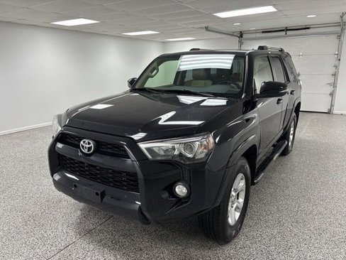 Used 2019 Toyota 4Runner SR5 Premium image 46