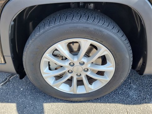 Used 2020 Jeep Cherokee Latitude image 6