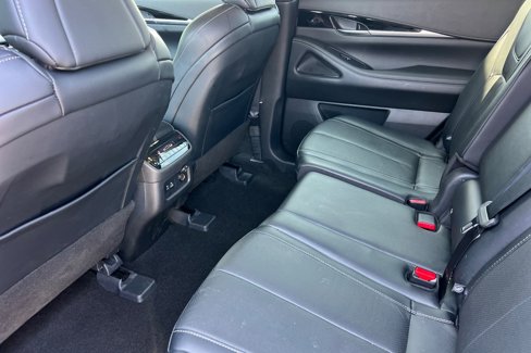 Certified 2024 INFINITI QX60 Pure image 15