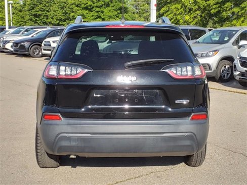 Used 2019 Jeep Cherokee Latitude w/ Popular Appearance Group image 20