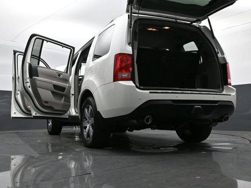 Used 2015 Honda Pilot Touring image 36
