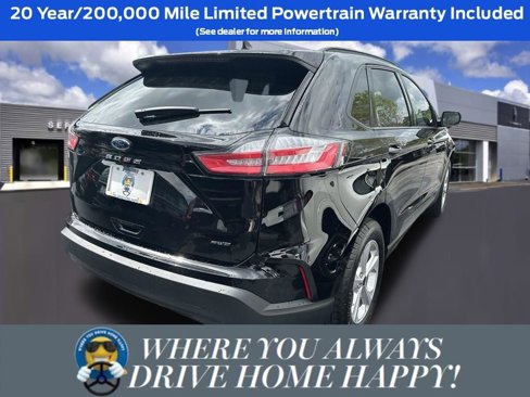 New 2024 Ford Edge SE image 3