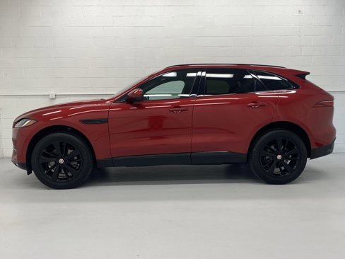 Used 2023 Jaguar F-PACE S image 3