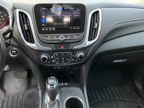 Used 2020 Chevrolet Equinox Premier image 13