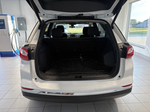 Used 2021 Chevrolet Equinox LT image 5