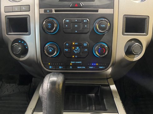 Used 2017 Ford Expedition XLT image 14
