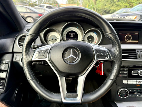 Used 2014 Mercedes-Benz C 250 Sedan image 17