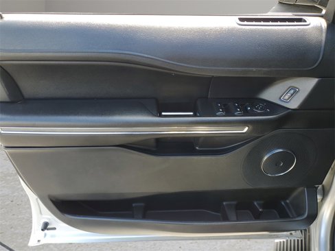 Used 2019 Ford Expedition XLT w/ Equipment Group 201A image 14