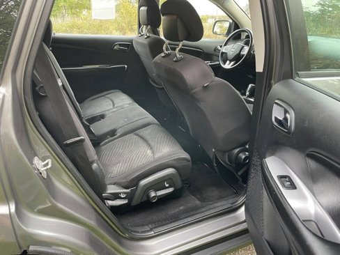 Used 2013 Dodge Journey American Value Package w/ Flexible Seating Group image 23