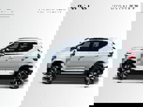 New 2025 Volvo XC40 B5 Core w/ Protection Package Premier image 3