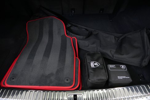Used 2022 Lamborghini Urus image 27