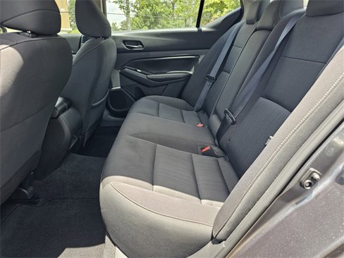 Used 2023 Nissan Altima 2.5 SV image 15
