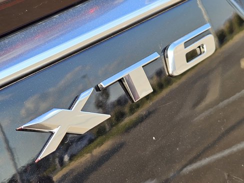New 2025 Cadillac XT6 Premium Luxury image 15