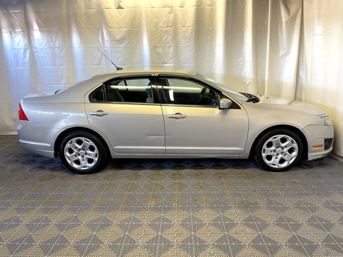 Used 2010 Ford Fusion SE image 8