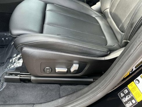 Certified 2023 BMW X3 xDrive30i w/ Premium Package image 28