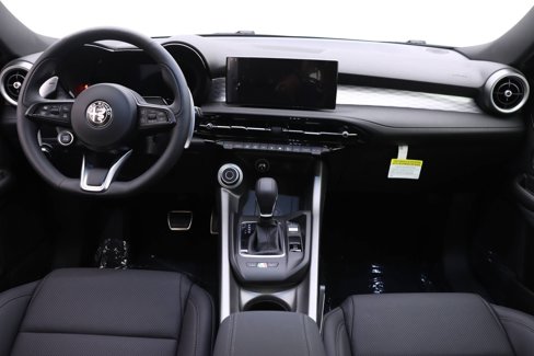 New 2024 Alfa Romeo Tonale Veloce image 8