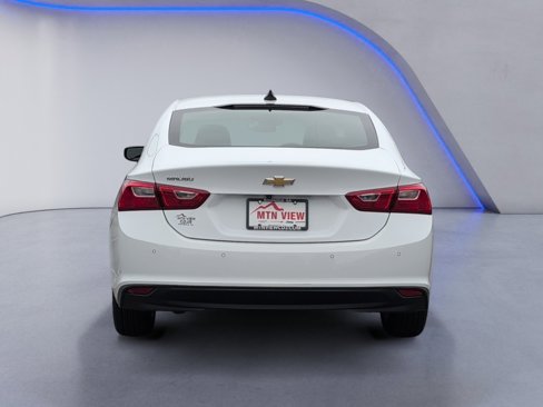 Used 2024 Chevrolet Malibu LS w/ Driver Confidence Package image 7