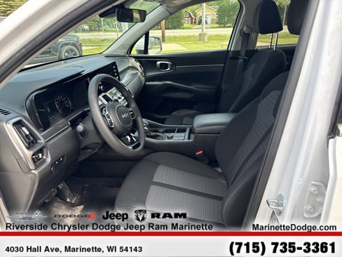 Used 2023 Kia Sorento LX image 15